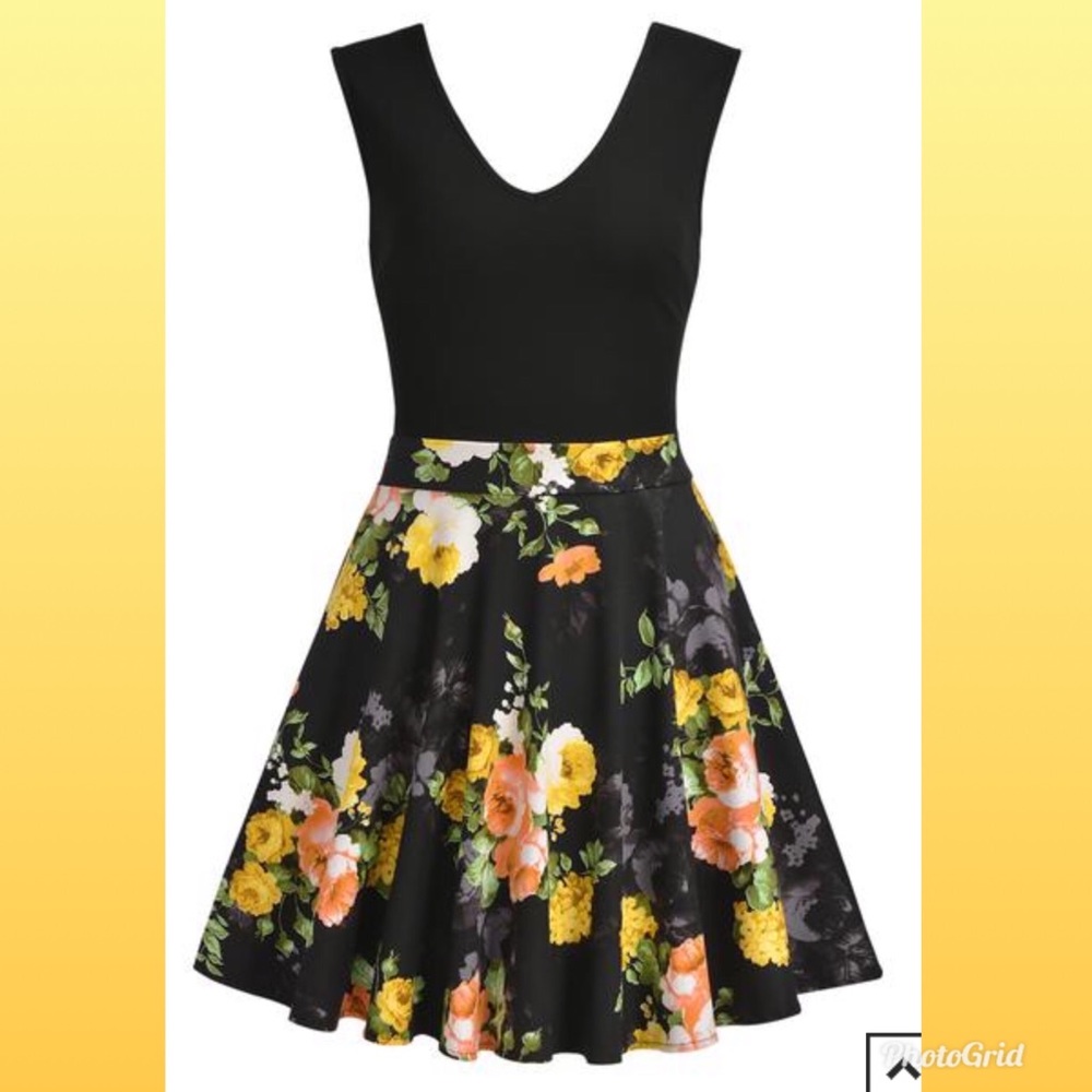 💛🌸🧡 Floral Fit n’ Flare Dress 💛🌸🧡